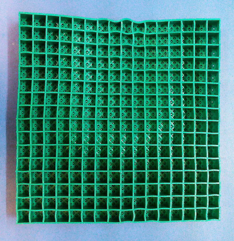 Column grid of the bottom layer